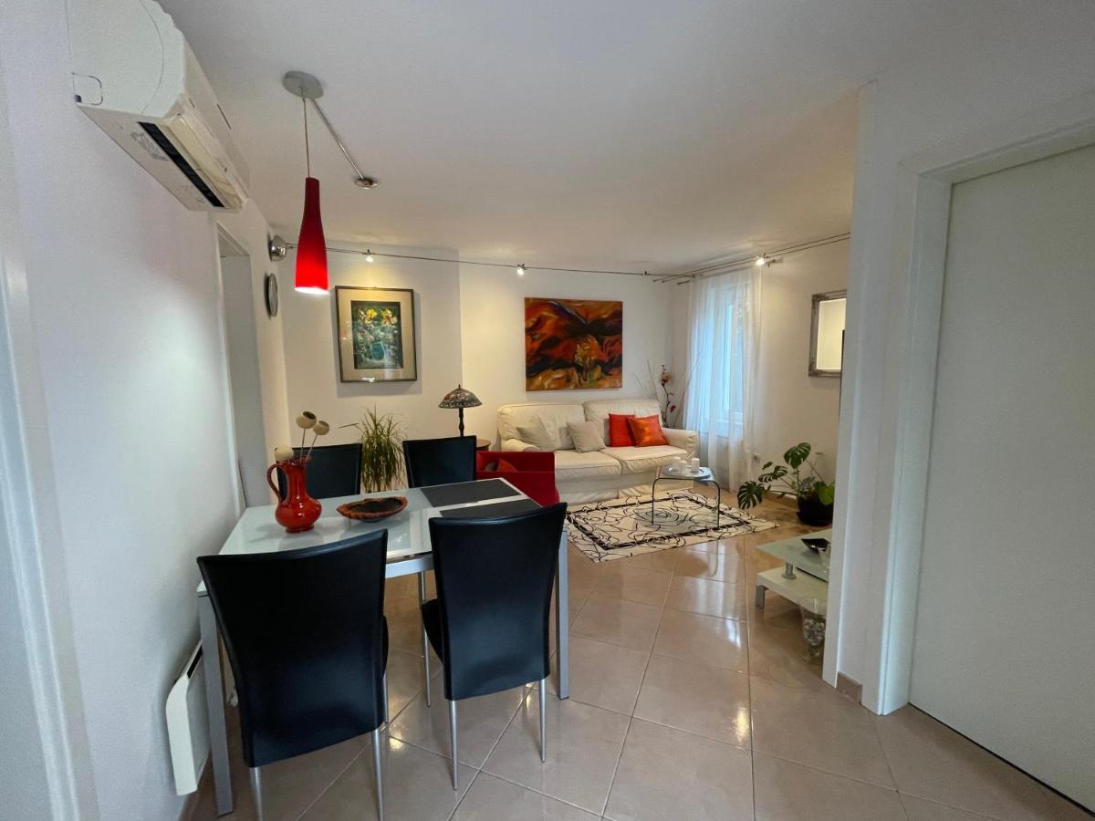 Apartments Bloom Near The Beach Poreč Extérieur photo